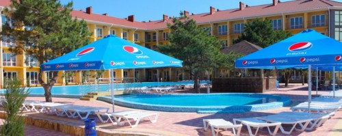 Новый бассейн Пансионат Бриз